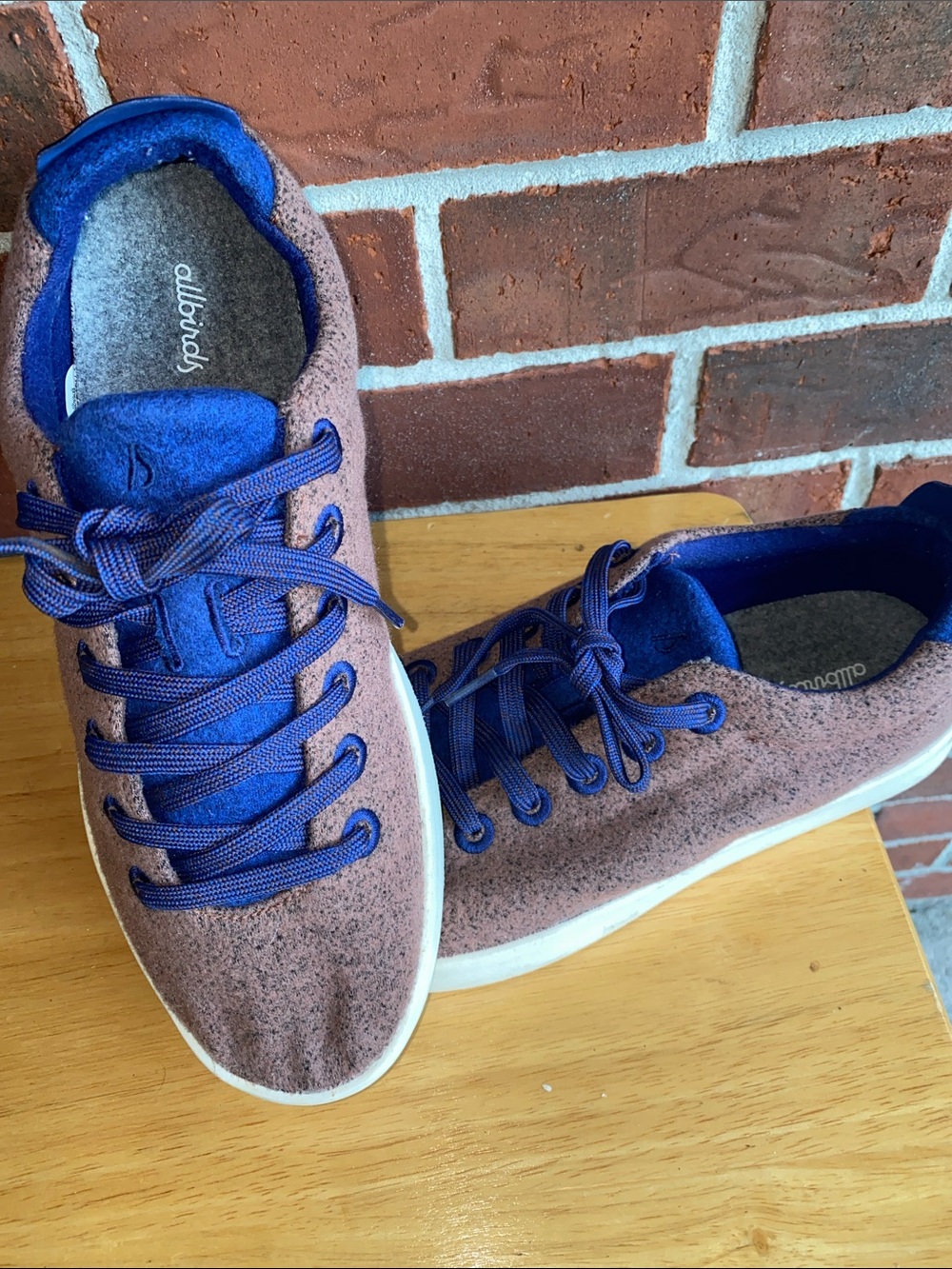 allbirds Men’s Wool Piper Sneakers  Pinkish Brown Blue Accents size 10
